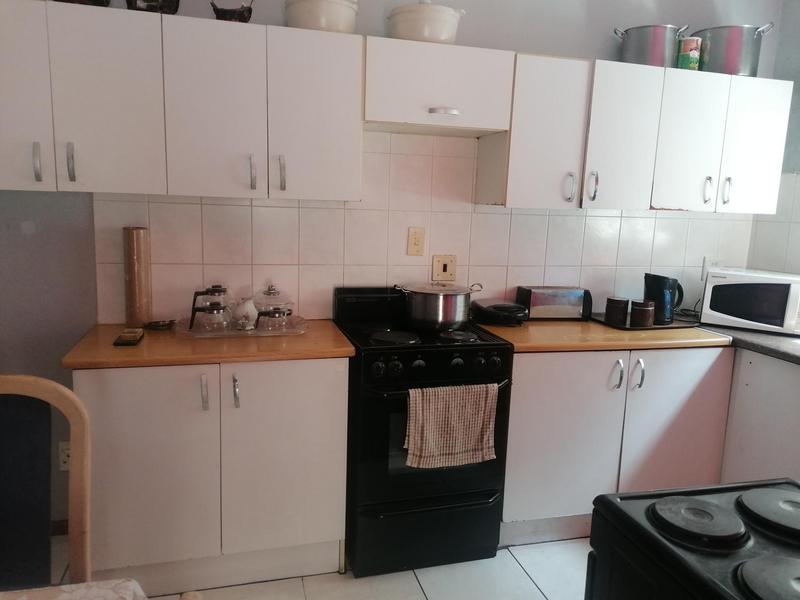 2 Bedroom Property for Sale in Maitland Western Cape